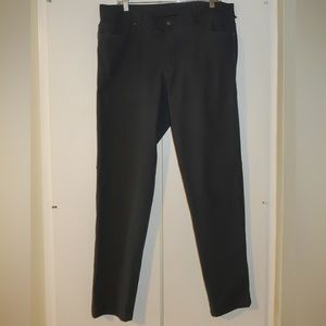 Men’s Lululemon ABC slim fit. Color obsidian. Size: 36/34. Never been worn.